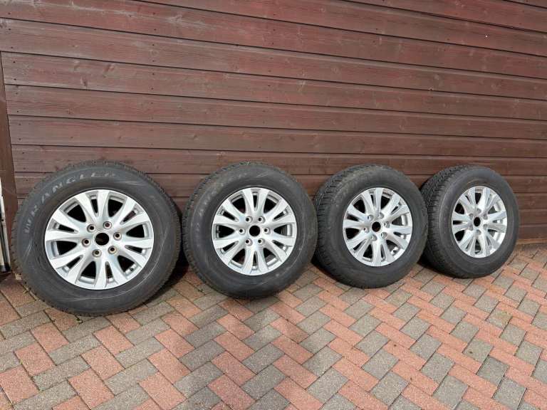 Ford Ranger alloy wheels & tyres