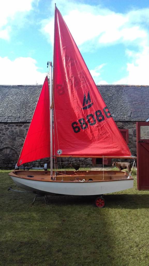 Mirror dinghy 