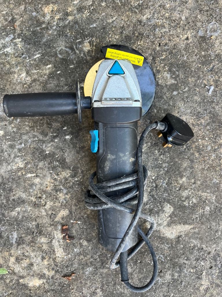 Angle grinder