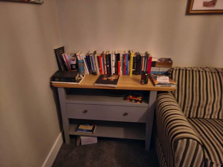 Solid nice looking table thing.  Offers. 