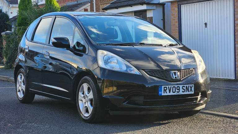 Honda Jazz | HPI Clear | 11 Months MOT | Great Runner