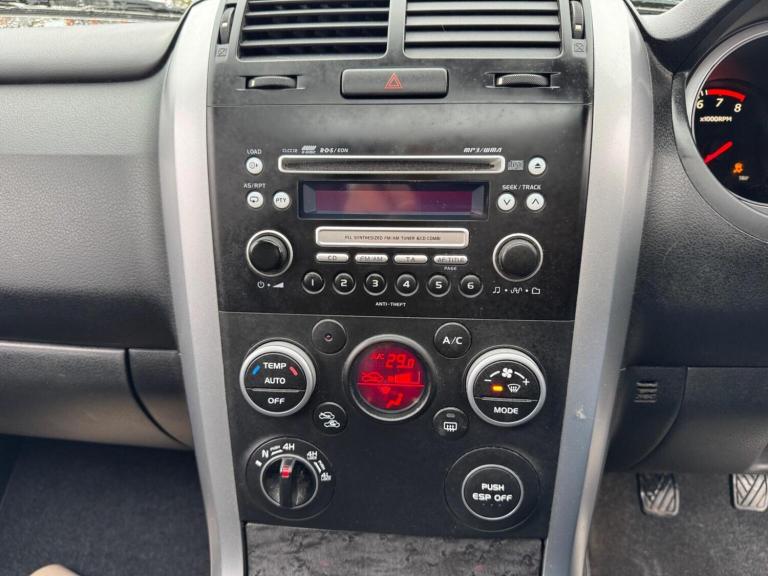 SUZUKI GRAND VITARA 2.4 VVT SZ5 4WD Euro 5 5dr 2011