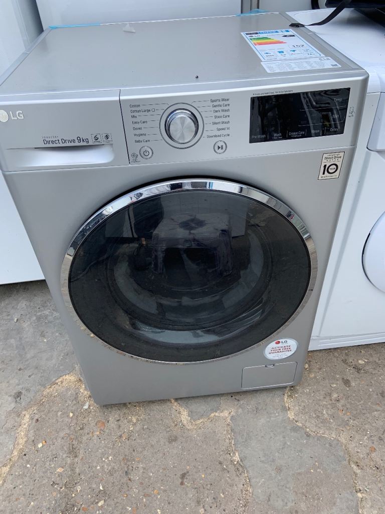 LG Direct Drive 9kg Washing Machine - Silver, Good Condition