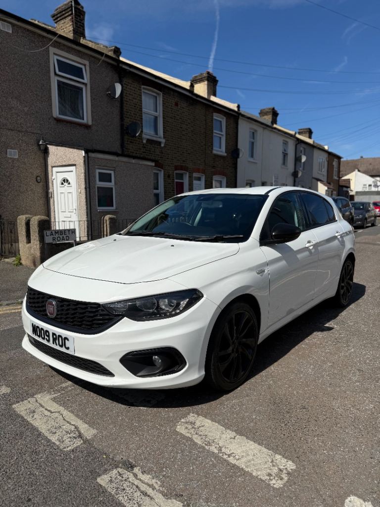 Fiat, TIPO, Hatchback, 2019, Manual, 1368 (cc), 5 doors