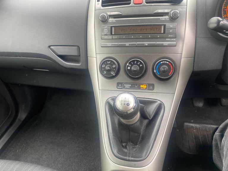 2007 Toyota Auris 1.6 VVTi T3 5dr HATCHBACK Petrol Manual