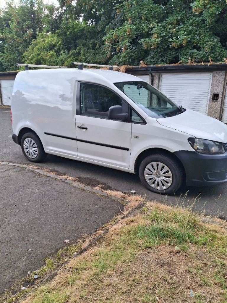 2014 vw caddy van 1.6 tdi in good cond no vat replacment engine fitted august 2025 at 196.000 