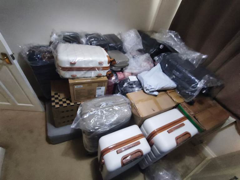 Clearance sale on all Suitcase cases - luggage cases