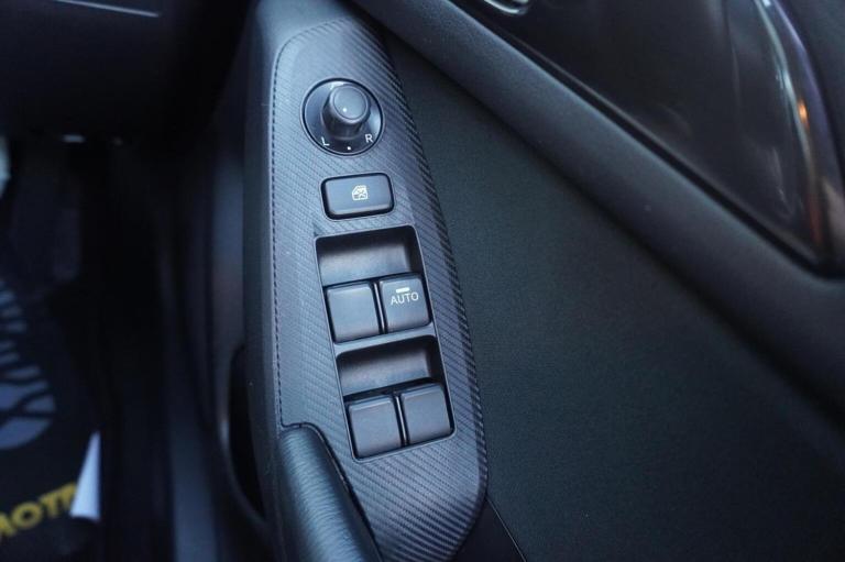 MAZDA MAZDA3 2.0 SKYACTIV-G SE Nav Fastback Euro 5 (s/s) 4dr 2016