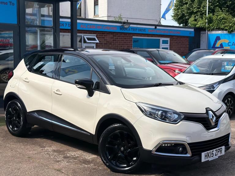 2015 Renault Captur 1.5 dCi Dynamique MediaNav SUV 5dr Diesel EDC Euro 5 (90 ps) HATCHBACK Diesel...