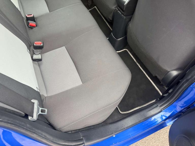 2017 Toyota Yaris 1.5 VVT-i Icon 5dr HATCHBACK PETROL Manual