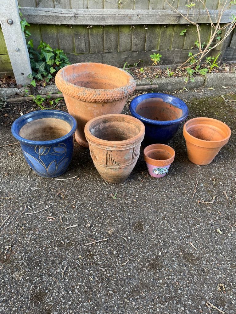 Garden pots
