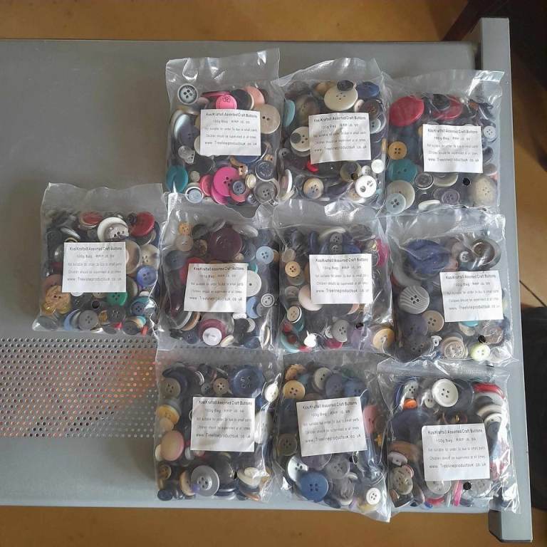 1kg Mixed Craft Buttons