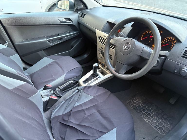 Vauxhall, ASTRA, AUTOMATIC, 2008, Lovely Drive