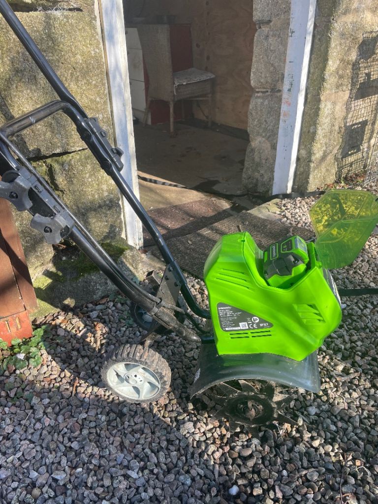 Rotavator soil tiller battery powered by Greenworks great soil rotivator