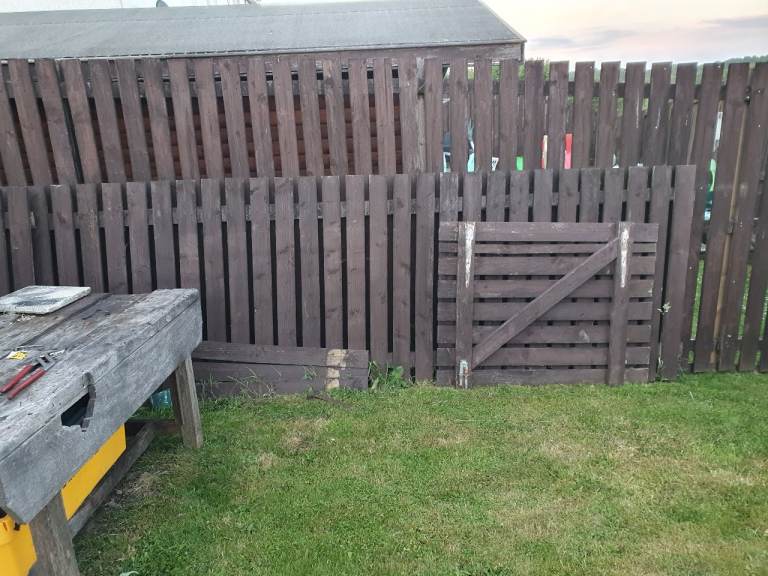 Garden fence + gate