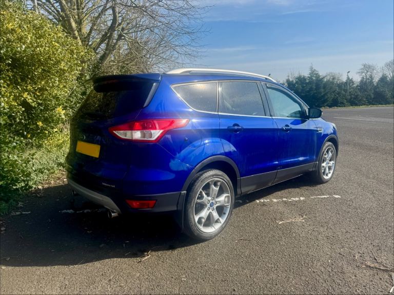 Ford, KUGA, Hatchback, 2015, Manual, 1997 (cc), 5 doors