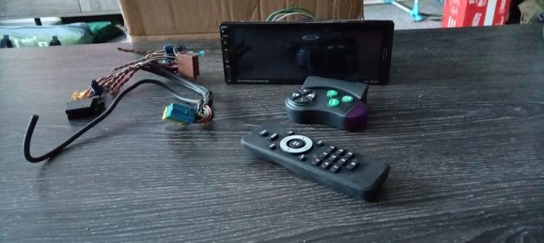 1-DIN Car multimedia player 6.9'' Touchsceen 