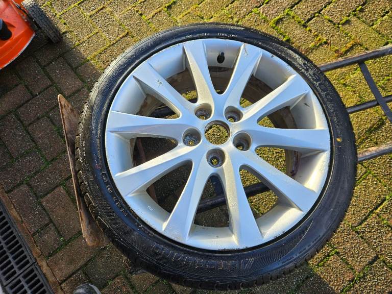 Mazda 6 - 17" Alloy Wheel with Tyre