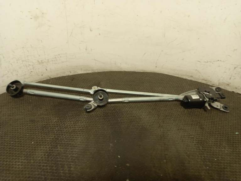 Nissan Juke Wiper Motor Front 2019-2026 5 Door Hatchback