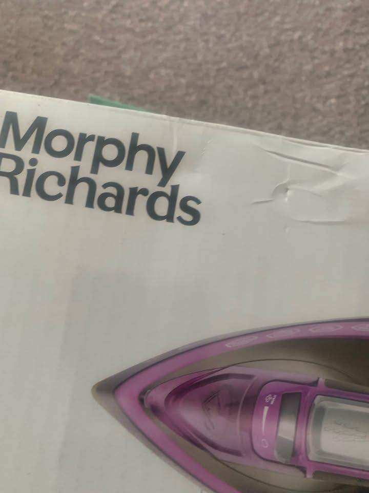 morphy richards steam iron