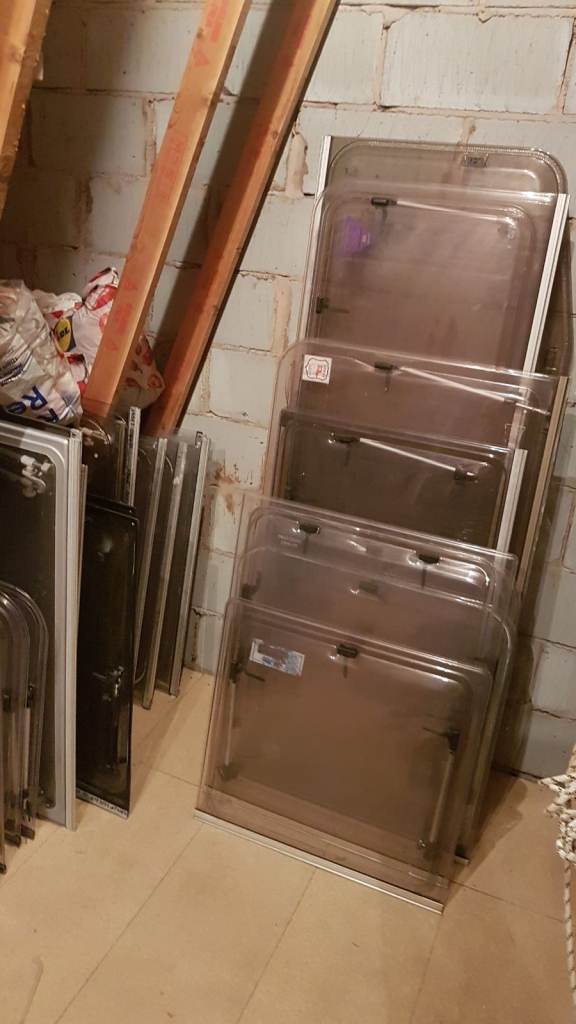 Large selection of caravan windows. Various sizes with various prices.