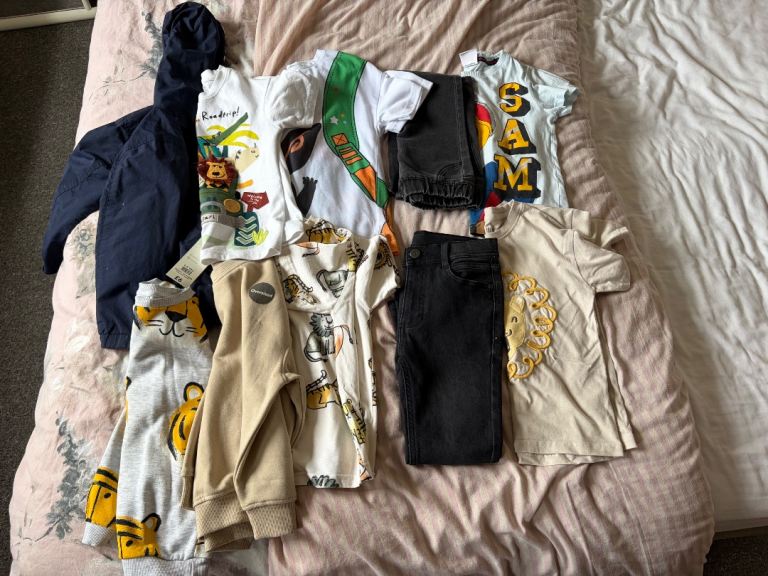 Clothes Bundle - Boys Age 4-5 years. 