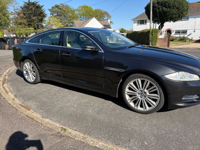 Jaguar, XJ, Saloon, 2013, Other, 2993 (cc), 4 doors