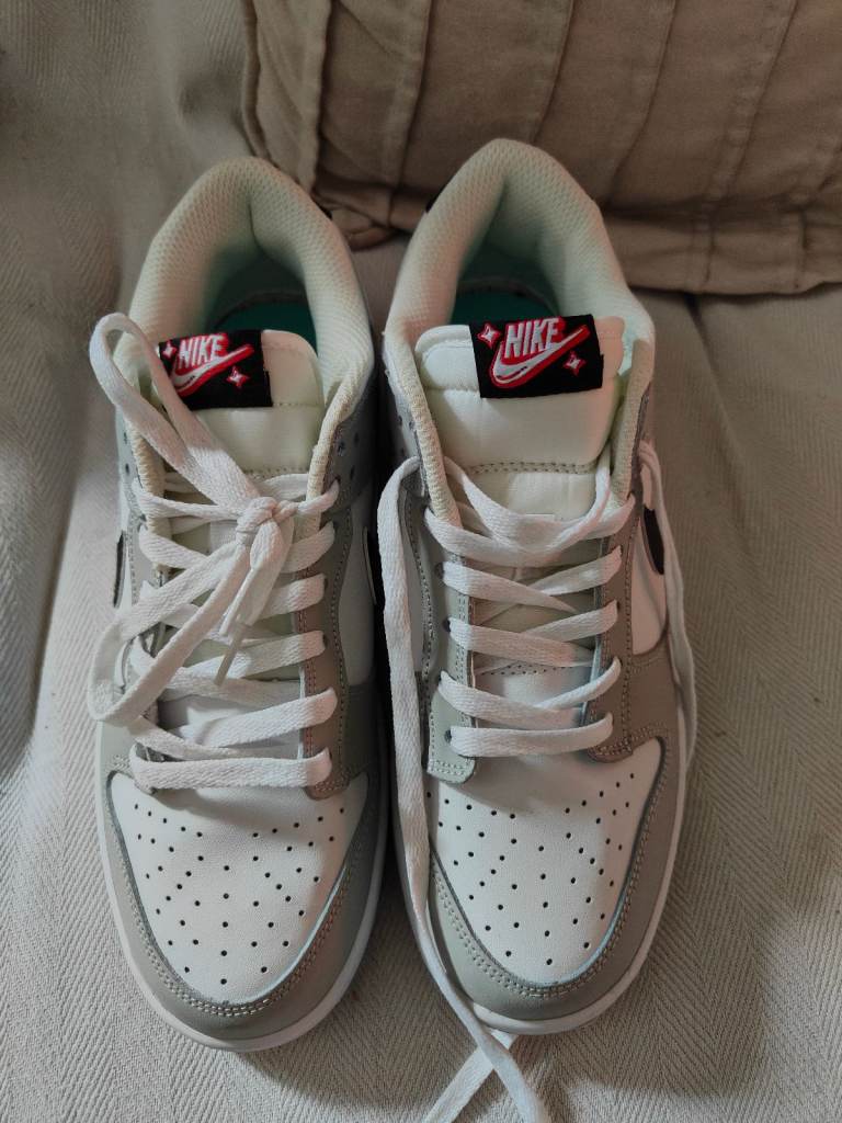 Men's trainers 