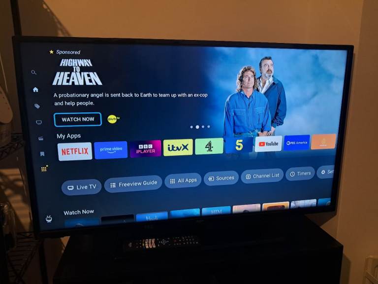 Bush 40 Inch 40FT25CB Smart FHD HDR10 TiVo Freely TV £50