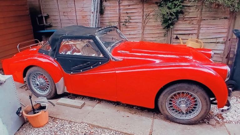 Garage rental for classic car 