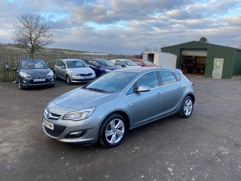 2015 Vauxhall Astra 1.4i 16V SRi 5dr HATCHBACK Petrol Manual