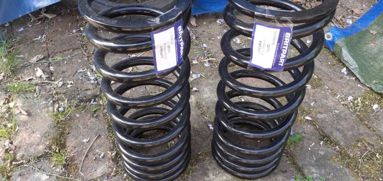 land rover defender springs