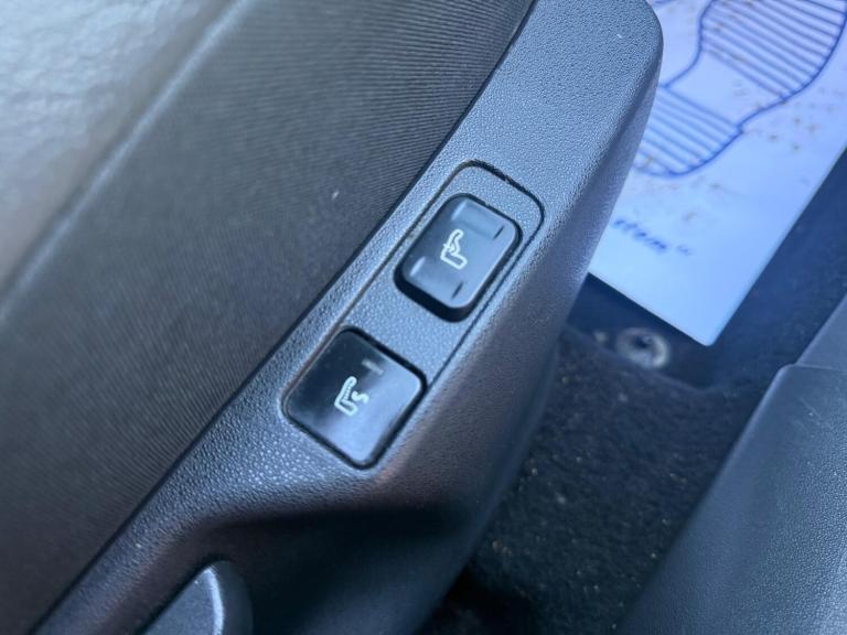 2012 Citroen DS4 1.6 HDi DStyle Euro 5 5dr HATCHBACK Diesel Manual