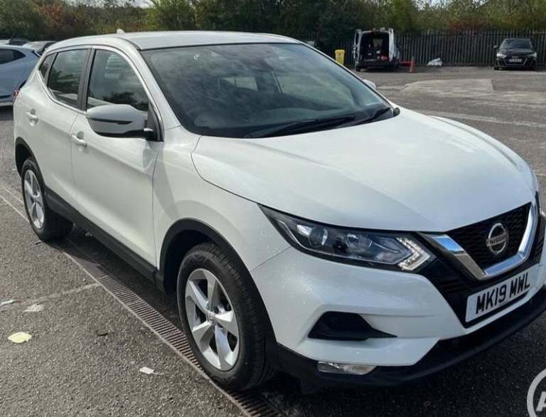 2019 Nissan Qashqai 1.5 DCi 115 Acenta Premium 5dr ++ SMART VISION / CARPLAY / NAV / ULEZ ++ HATC...