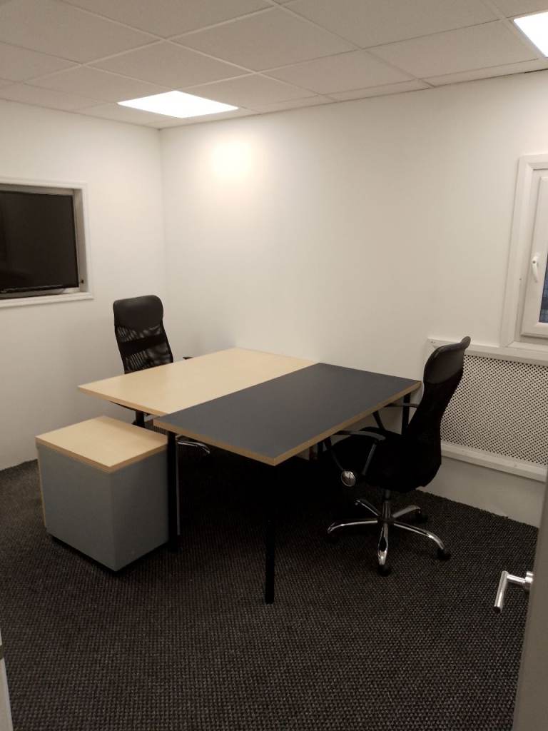 2 Person Private Office - BT1 near Grand Central & City Hall – Available now.