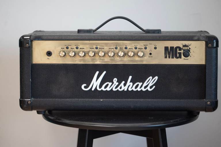 Marshall MG100FX Head