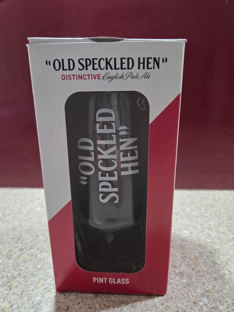 BOXED OLD SPECKLED HEN PINT GLASS 