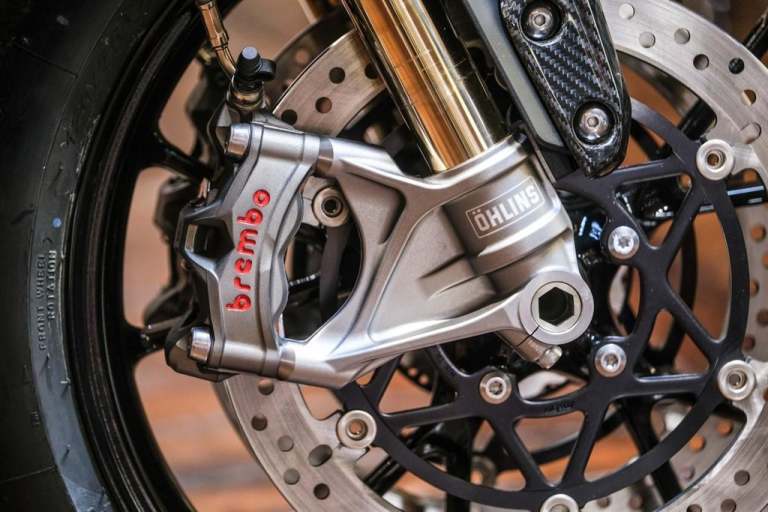 Triumph Speed Triple RR "Bond Edition" No: 49 of 60