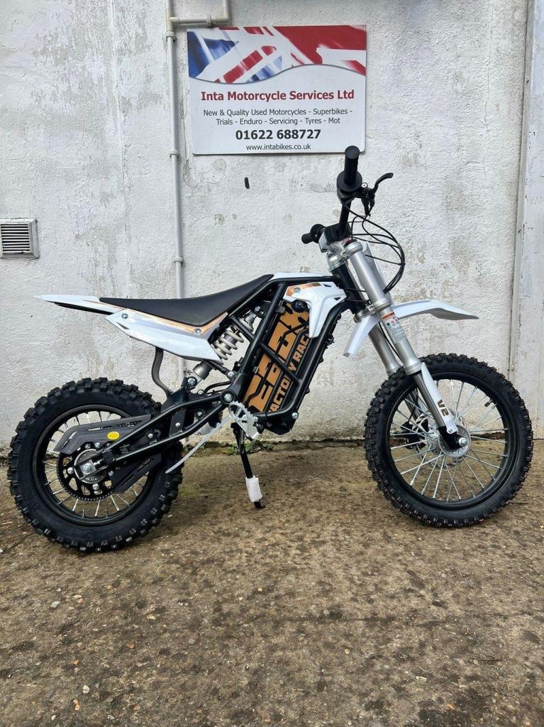 STOMP EBOX V2 2.0 KIDS CHILDS ELECTRIC MX BIKE