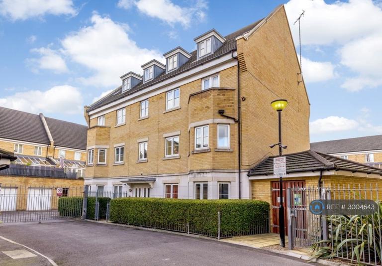 2 bedroom flat in Tower Mill Road, London, SE15 (2 bed) (#3004643)