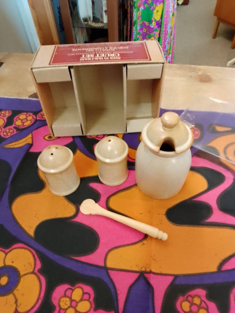 Oven To Tableware Cruet Set. Unused in Original box. Marks and Spencer. 