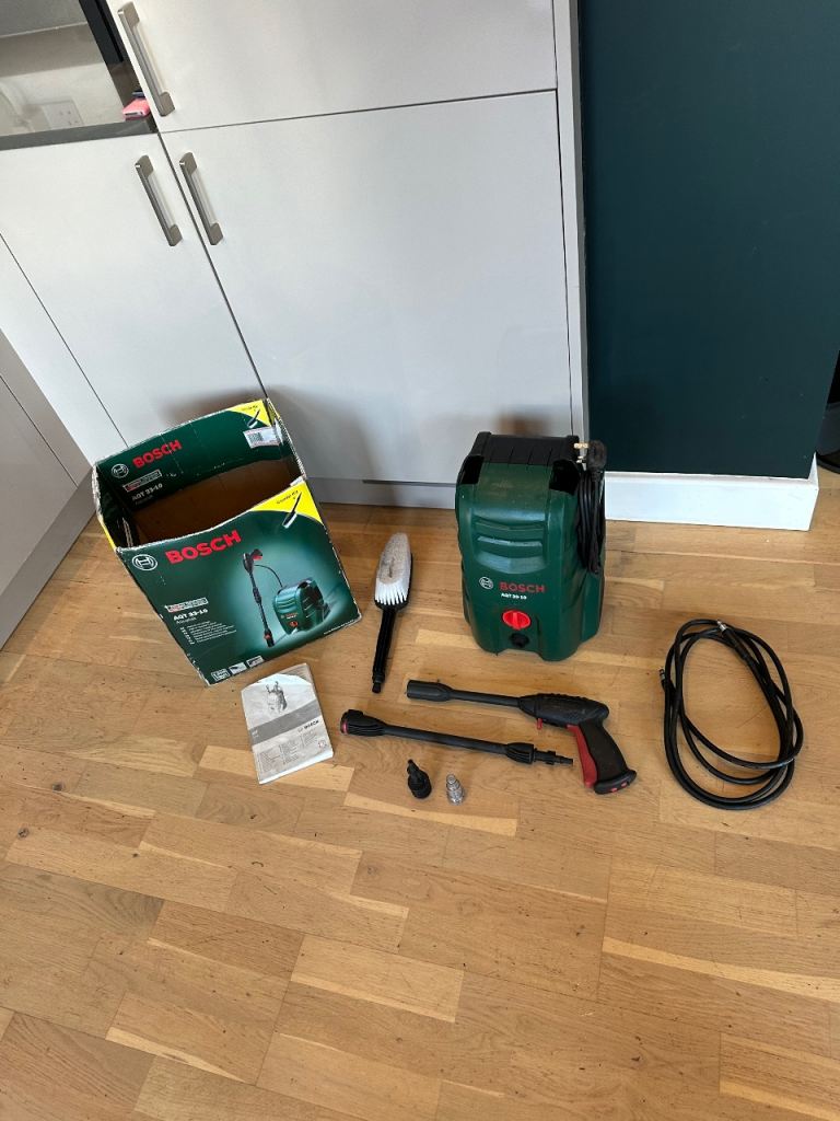 Bosch jet wash cleaner power washer pressure washer compact boxed with all attachments working 