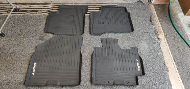 Suzuki Swift genuine rubber mats 
