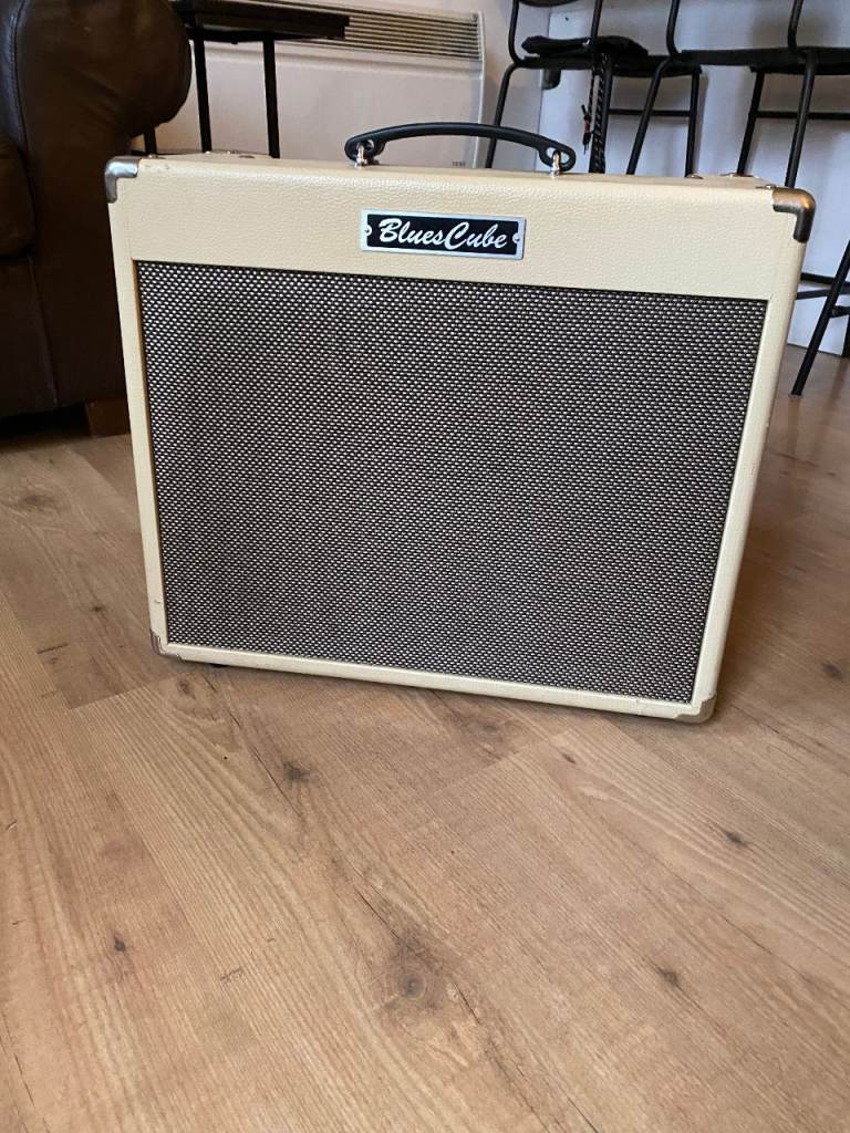 Roland Blues Cube Stage 60 W 1x12 Guitar Amplifier