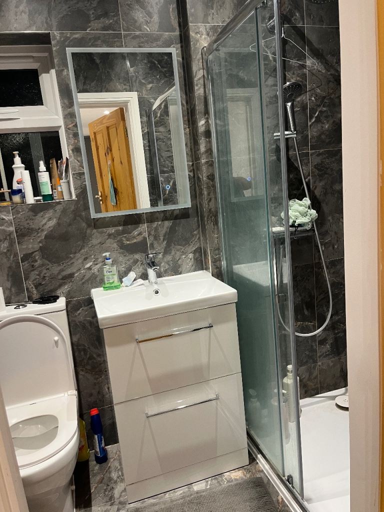 Single bed En-suite rent