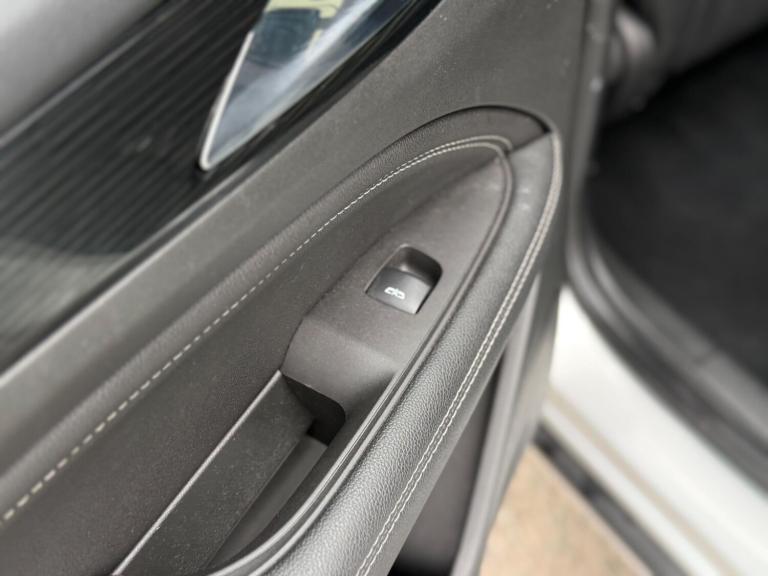 2018 Vauxhall Insignia 1.6 Turbo D ecoTec Elite Nav 5dr ESTATE DIESEL Manual