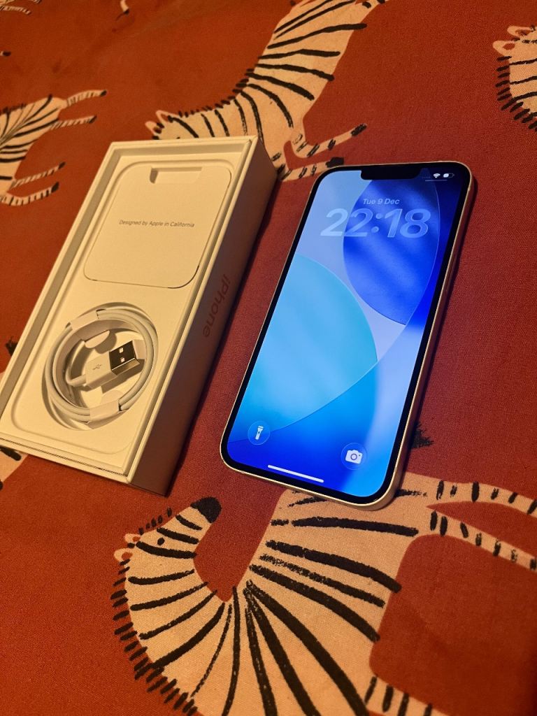 image for iPhone 13 128GB