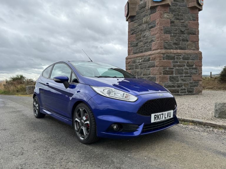 Ford Fiesta 1.6T ST-3
