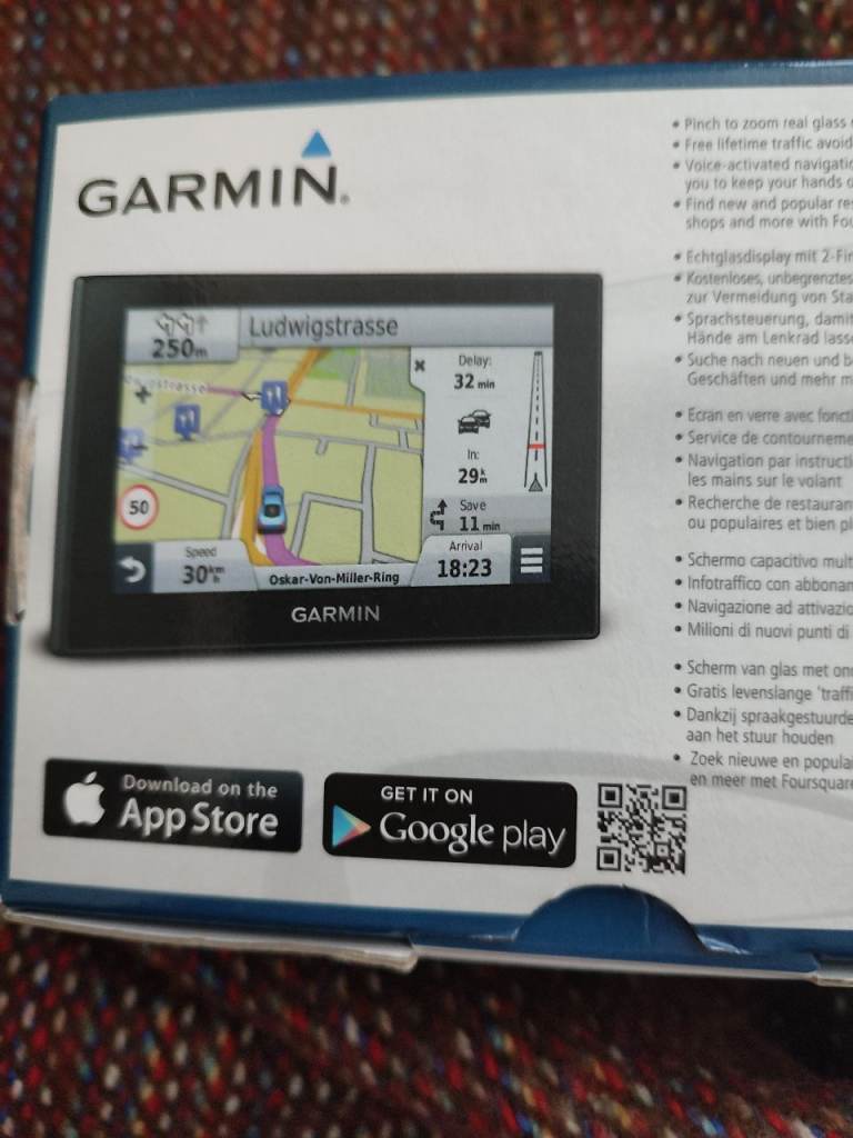 Garmin sat nav 2599