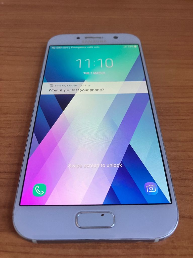 New Samsung galaxy a5  android phone with  charger any network 